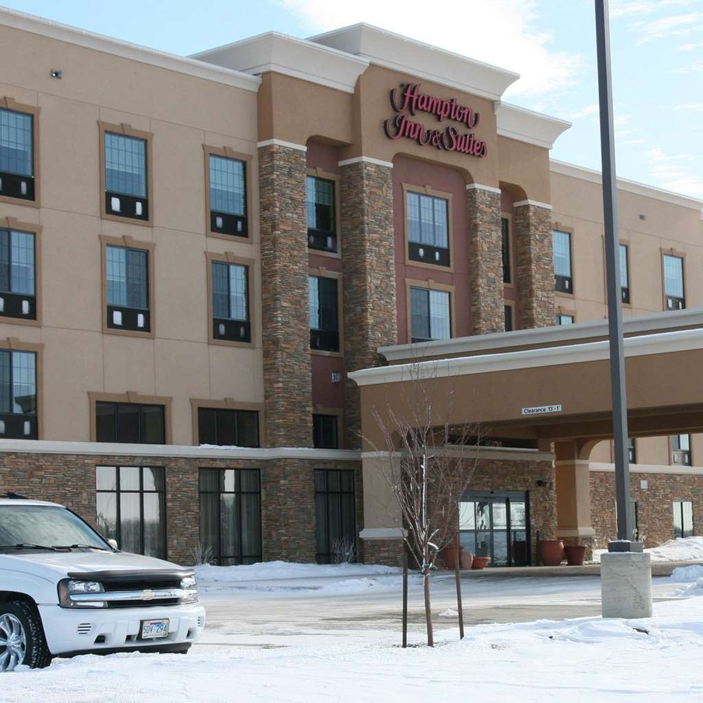 Hampton Inn & Suites Watertown Esterno foto
