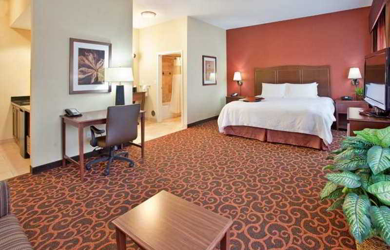 Hampton Inn & Suites Watertown Esterno foto
